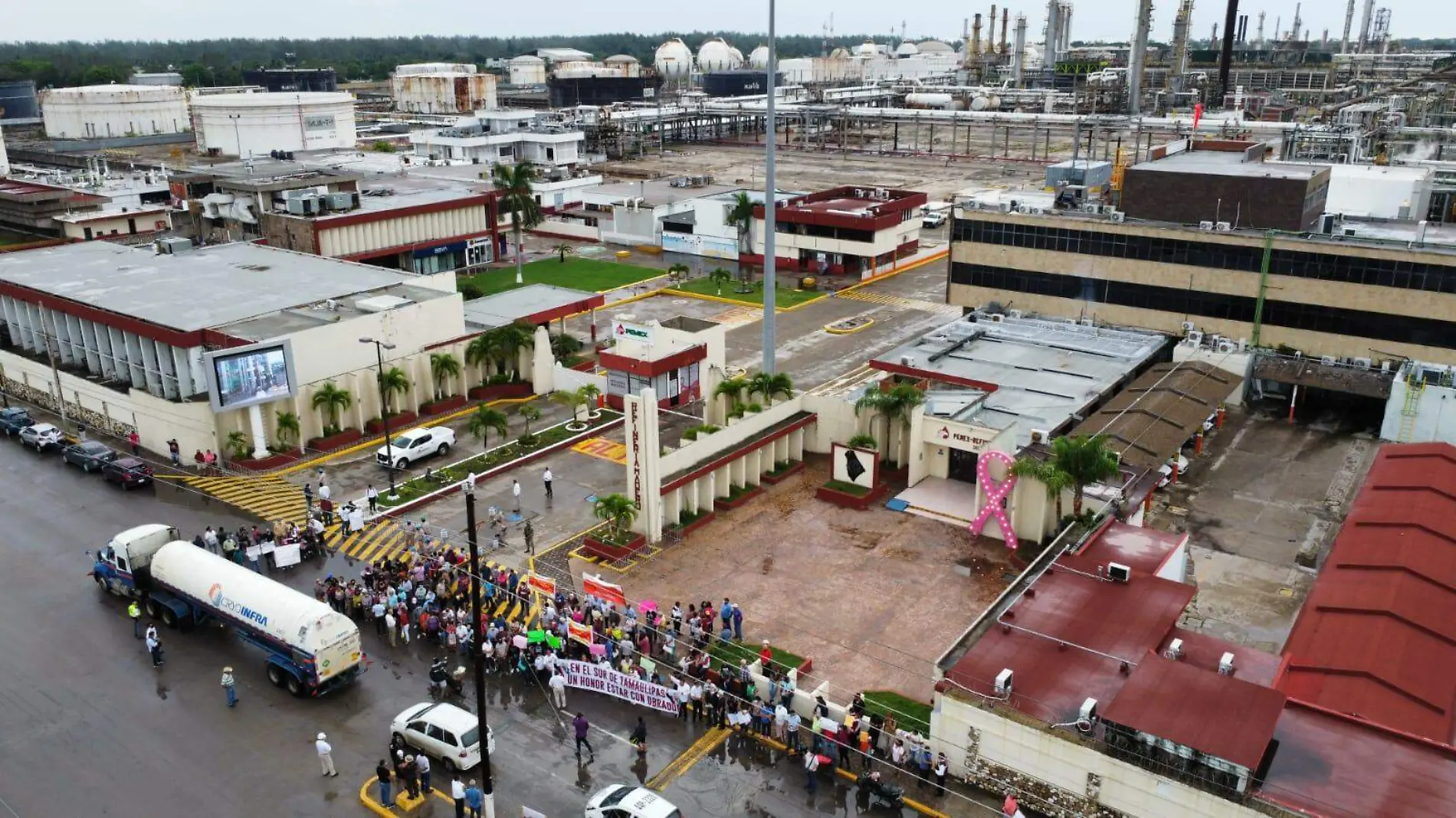 Se espera que AMLO arribe al aeropuerto de Tampico, de donde partirá para un recorrido por la refinería de Ciudad Madero 